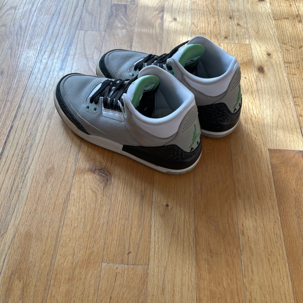 Jordan Kids Grey, Black & Green Sneakers